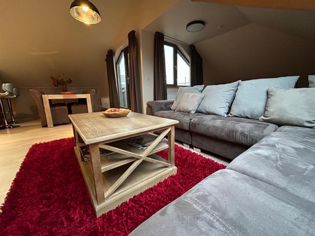 Race & Rooms Appartment Stavelot Ngoại thất bức ảnh